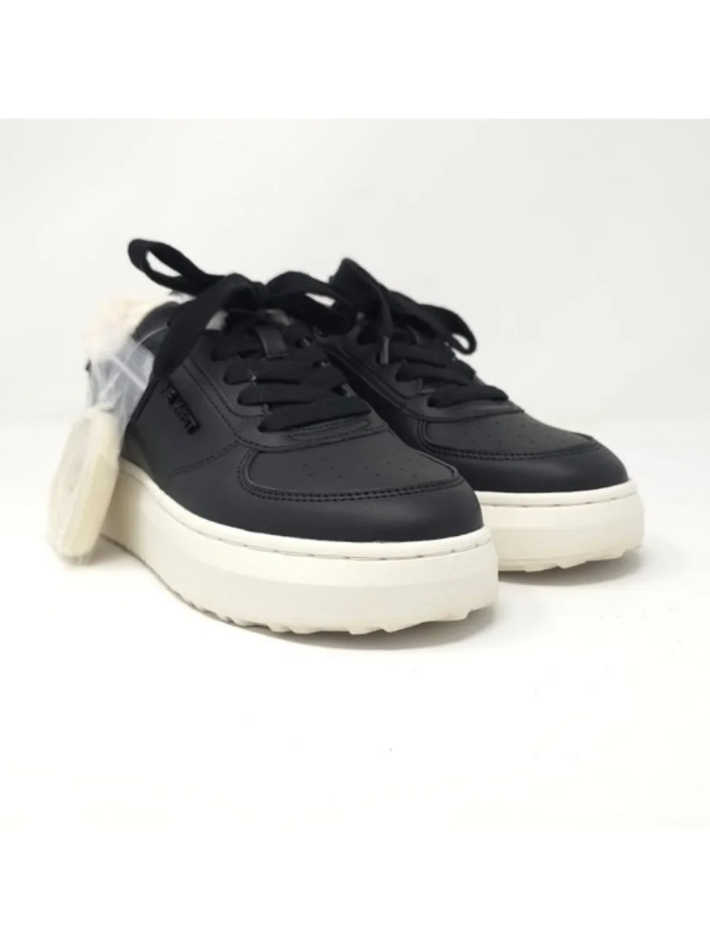 Nine West Black Platform Sneakers with Cream Lined Collar 7M